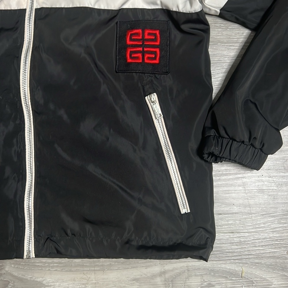 Givenchy Paris Women Windbreaker Jacket (XL) - Picture 9 of 14